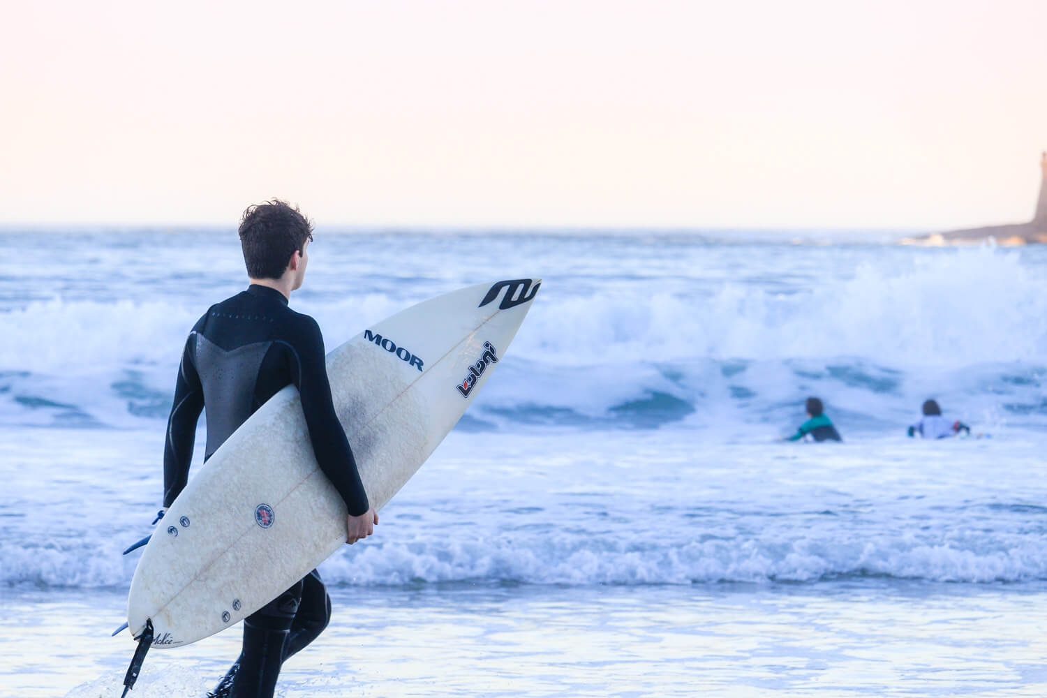 surf decembre ocean vagues san sebastian